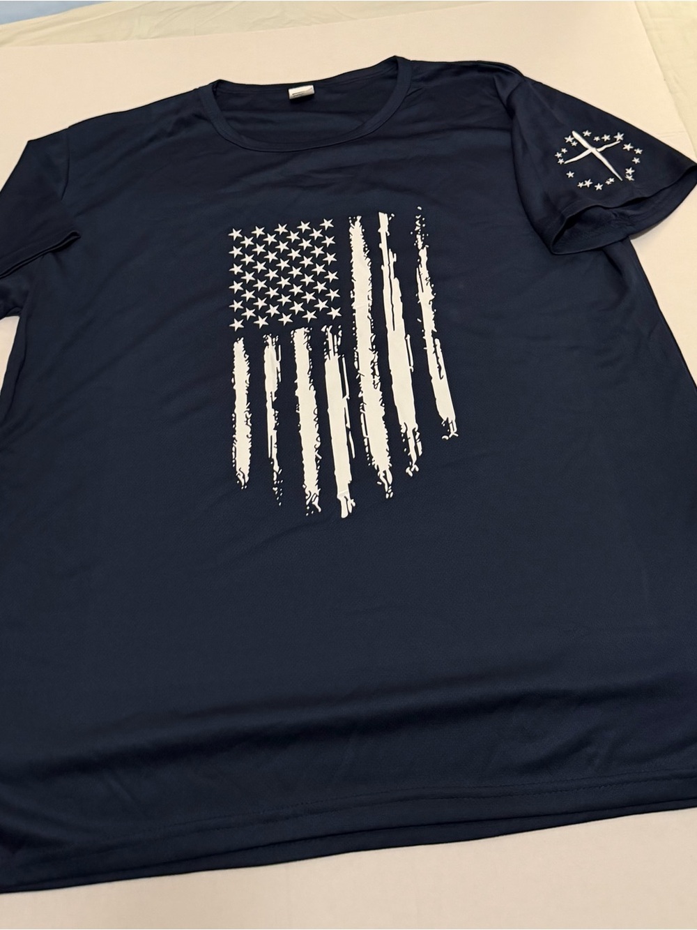 I50 Lg Navy Graphic Tee with Distressed Flag Print